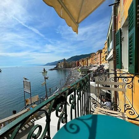 Ferienwohnung Un Terrazzino Sul Lungomare Camogli Exterior foto